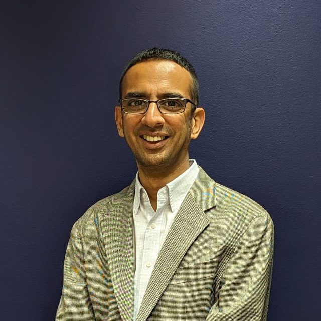 https://analytix.arenians.com/wp-content/uploads/2025/06/rafik-suit-640x640.jpeg